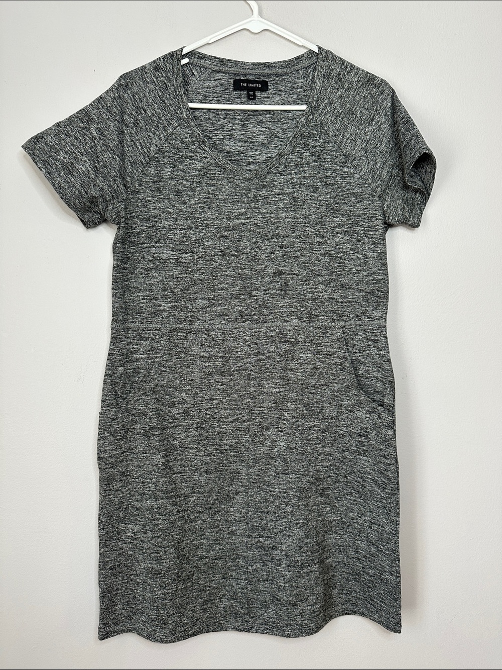 The Limited Gray Knit Pocket T-Shirt Dress size M